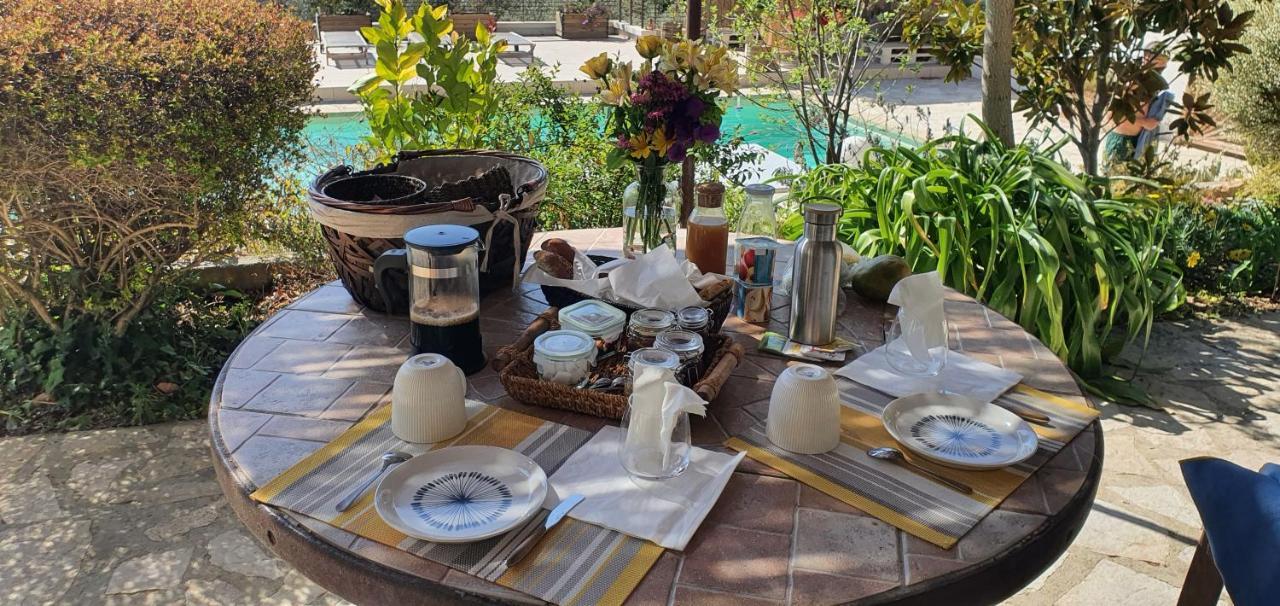 Mon Coin De Provence Petit-Dejeuner Offert Roquevaire Экстерьер фото